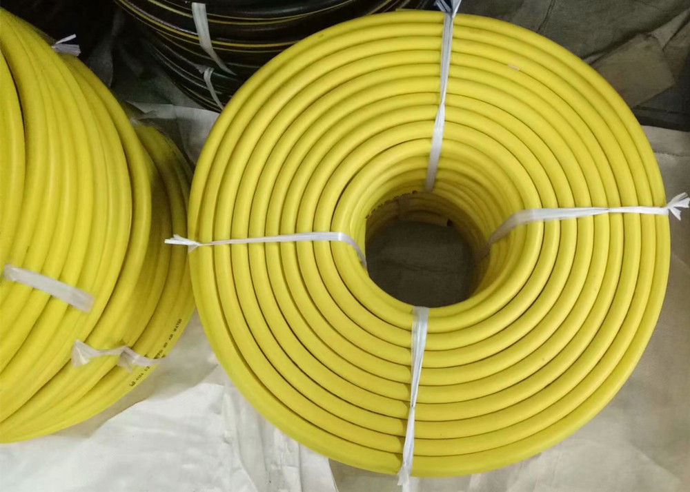 สีเหลือง EPDM 3/4 แจ็คค้อนยางท่ออากาศ, ท่อยางที่มีความยืดหยุ่นด้วยอุปกรณ์กรงเล็บ
